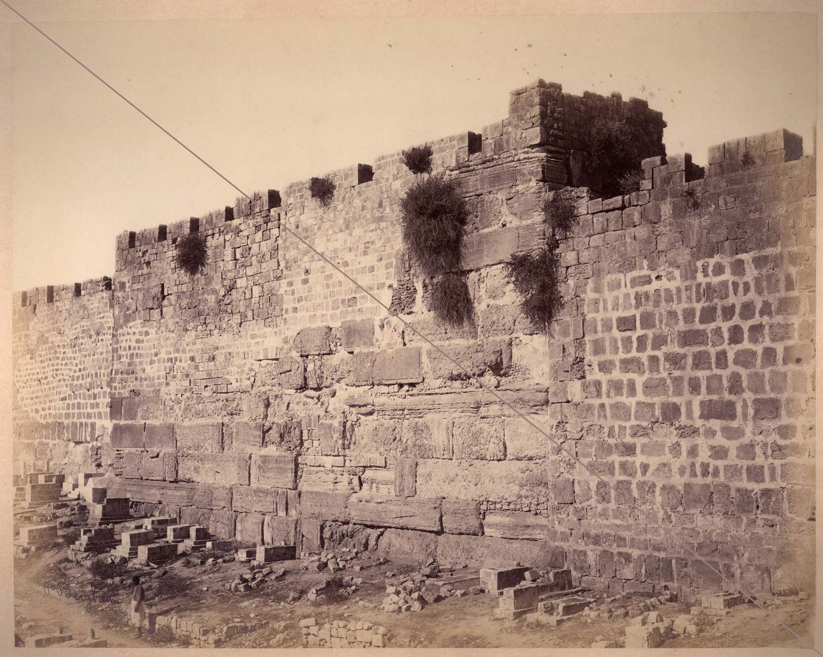 bergheim021.jpg - Remains of the Castle of Antonia