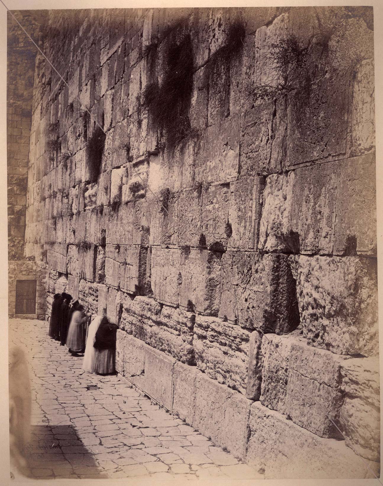 bergheim036.jpg - Wailing Place of the Jews